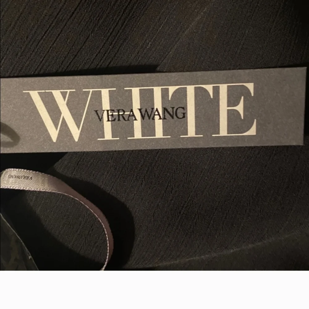 White by Vera Wang Black Lace Strapless Gown Size 8 NWT - Picture 13 of 15